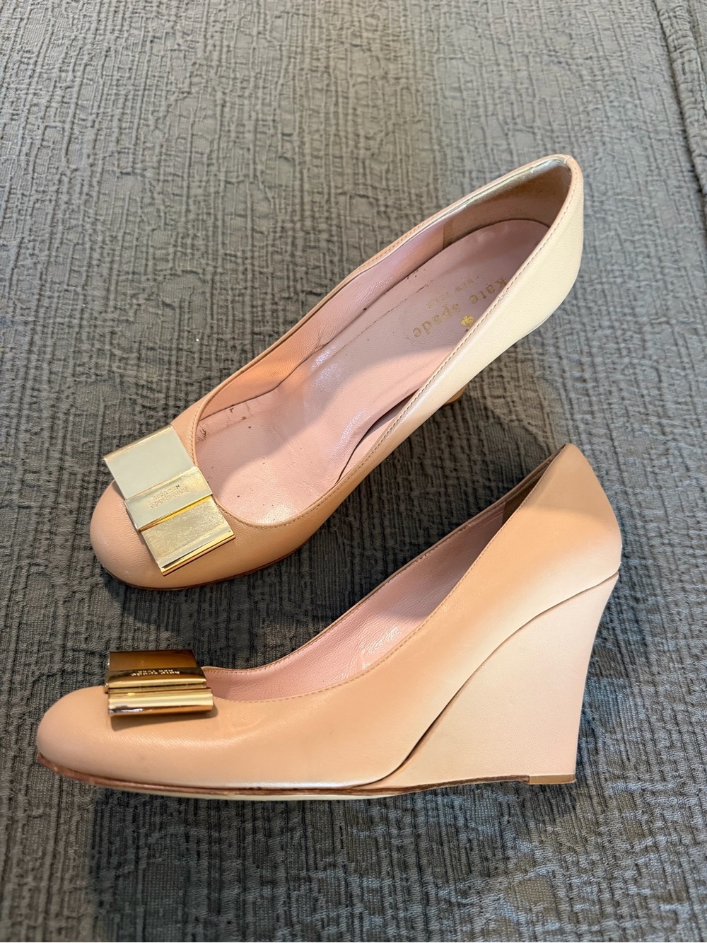 kate spade ♠️ Nude Karolina Leather Wedge Pumps with Gold Metallic Bow Tan Heels